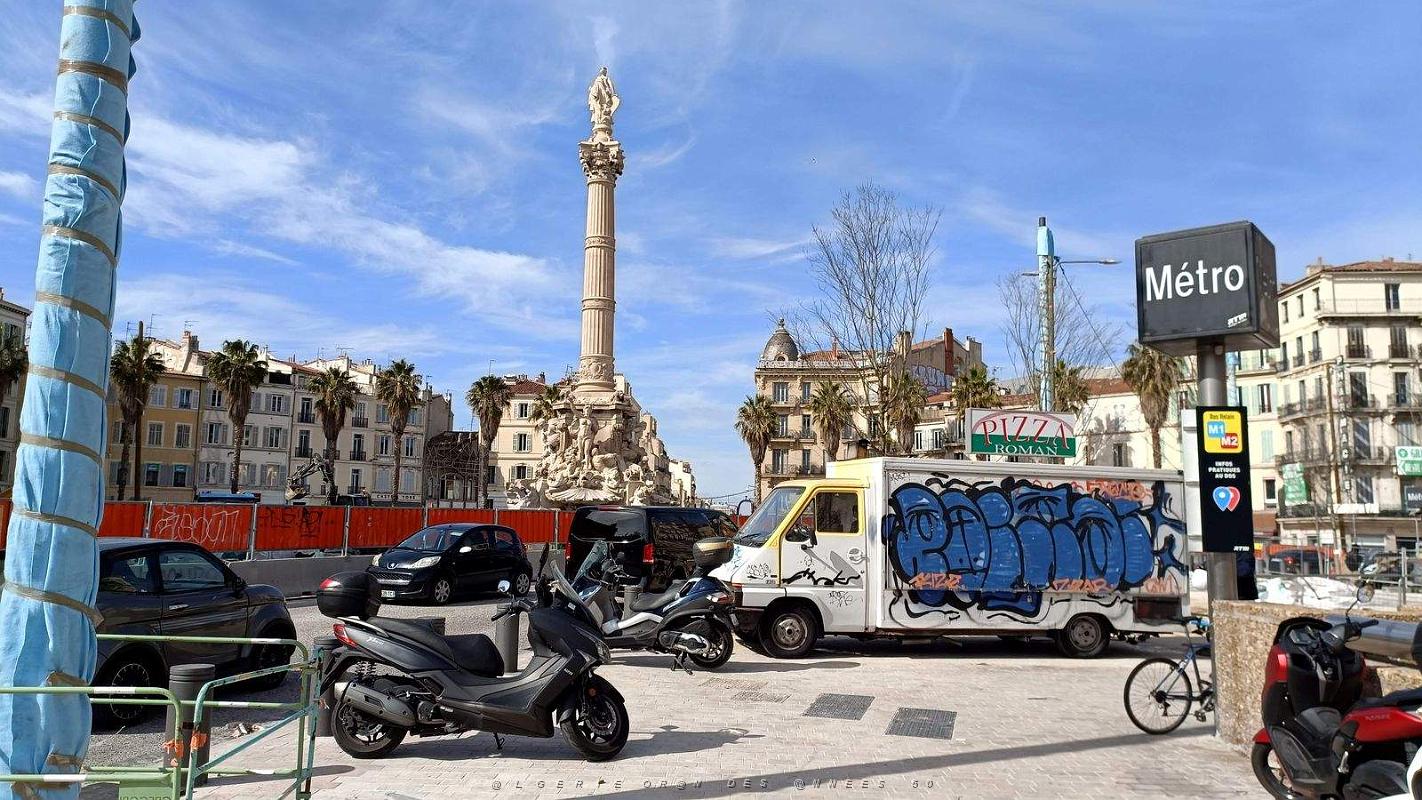 MARSEILLE - Place Castellane - 14 Mars 2024 - 09.jpg